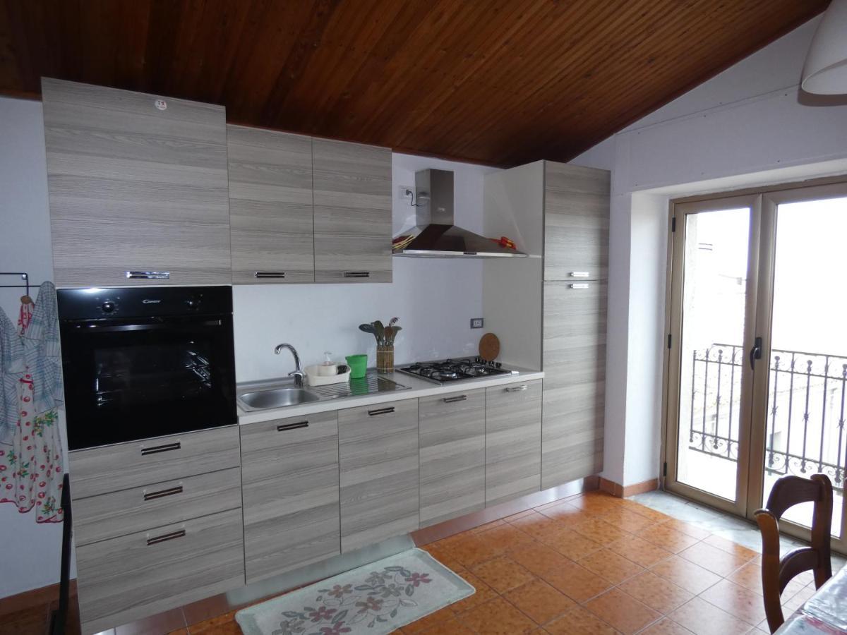 Holiday House Apartment Santa Severina Екстериор снимка