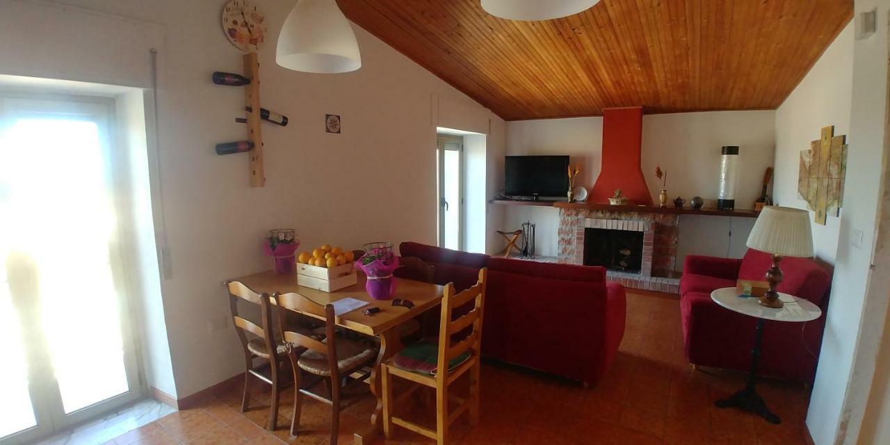 Holiday House Apartment Santa Severina Екстериор снимка