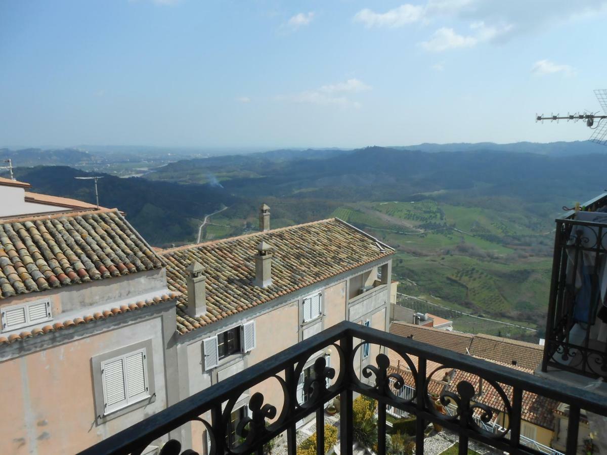 Holiday House Apartment Santa Severina Екстериор снимка